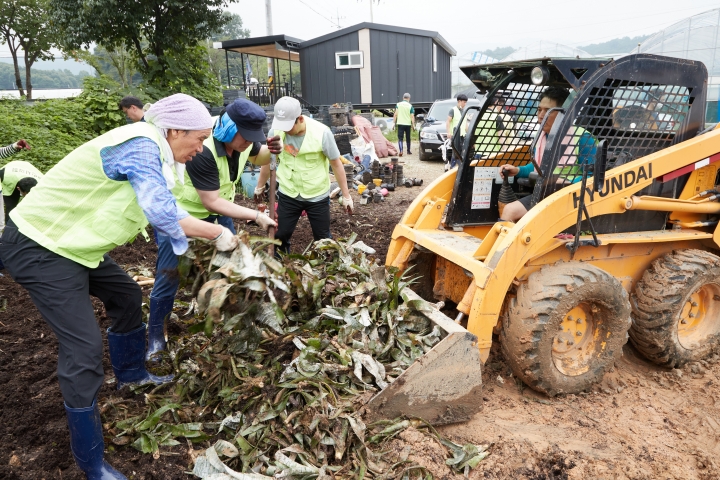 용인시의회, 호우 피해지역 복구 봉사활동.