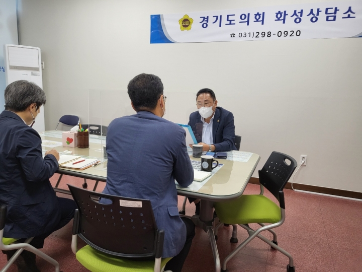 경기도의회 오진택 의원, 무송회전교차로에 보도설치 민원해결 나서
