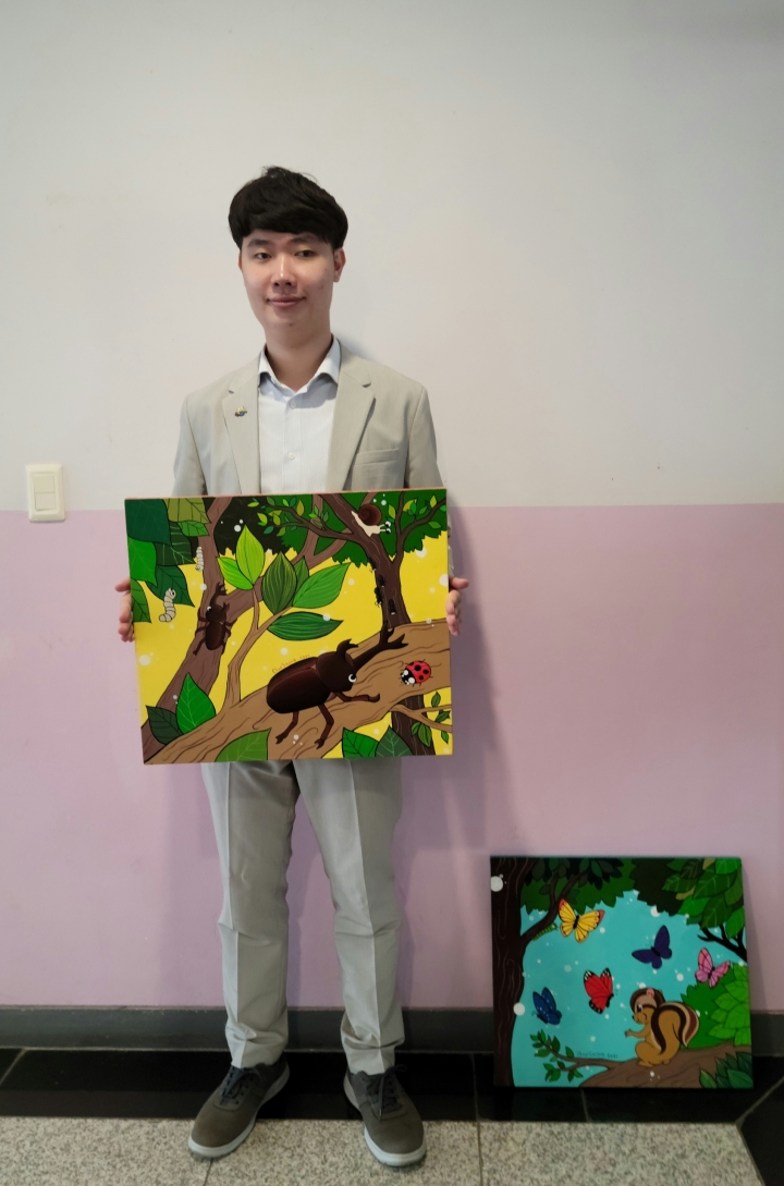 발달장애인 예술가 김채성 작가.