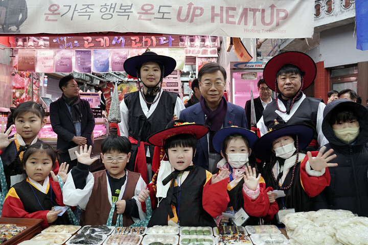 신상진 성남시장, “전통시장 활성화를 위한 가천대 학생들의 창의적 활동 응원”