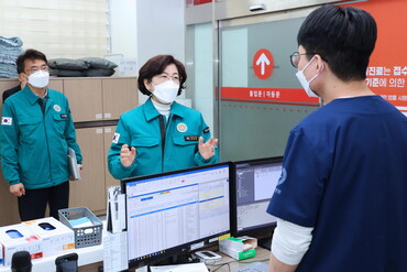 김보라 안성시장, 의료공백 최소화 위해 헌신하는 응급의료기관 의료진 격려.